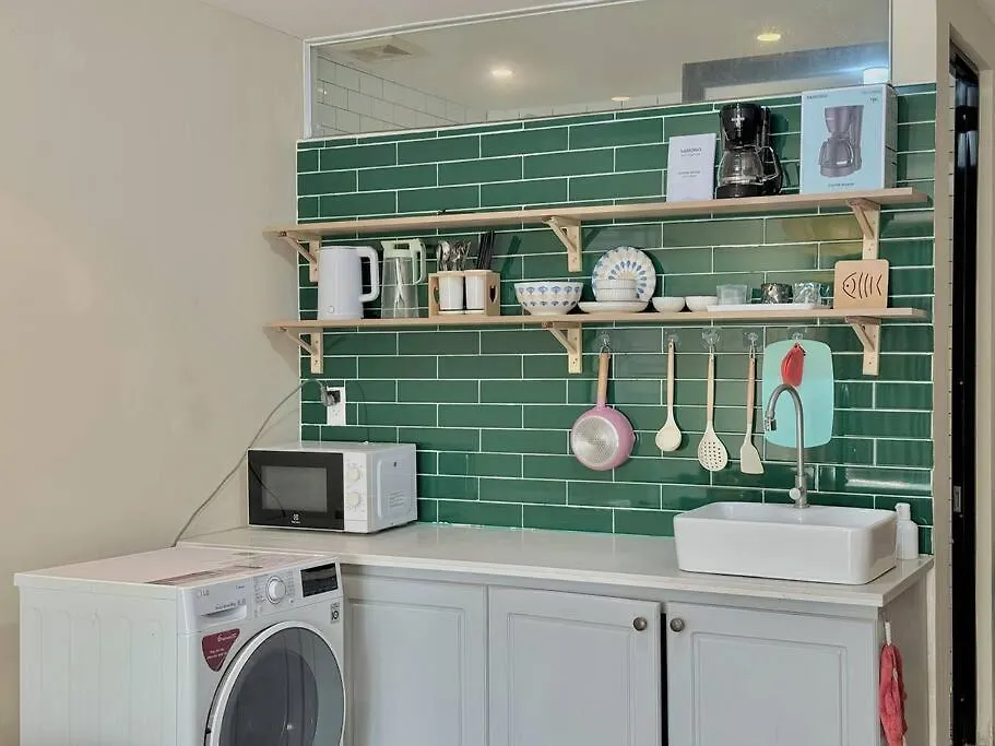 Spacious & Balcony - Walkable To Highlight Spots - Near Cong Coffee Ho Chi Minh City 0*,