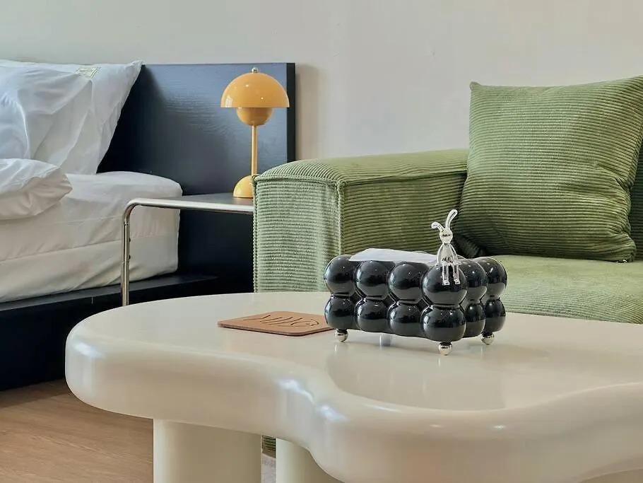 Spacious & Balcony - Walkable To Highlight Spots - Near Cong Coffee Ho Chi Minh City Vietnam